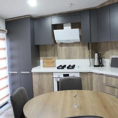 Apartment Luxury 5 Bedroom Apartment With Breathtaking Sea View *