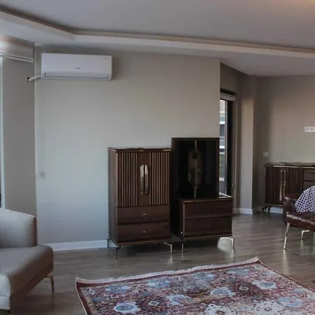 Luxury 5 Bedroom Apartment With Breathtaking Sea View